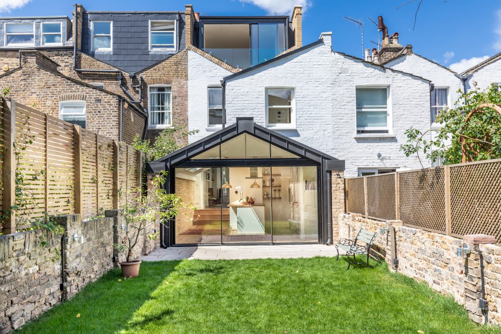 Bespoke timber & alluminium windows & doors